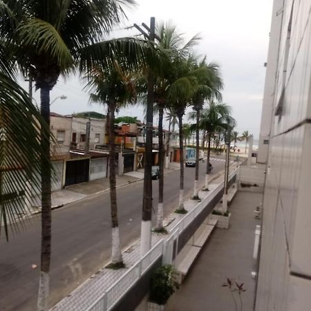 Kitao Pe Na Areia Na Vila Mirim - Praia Grande/Sp Exterior photo